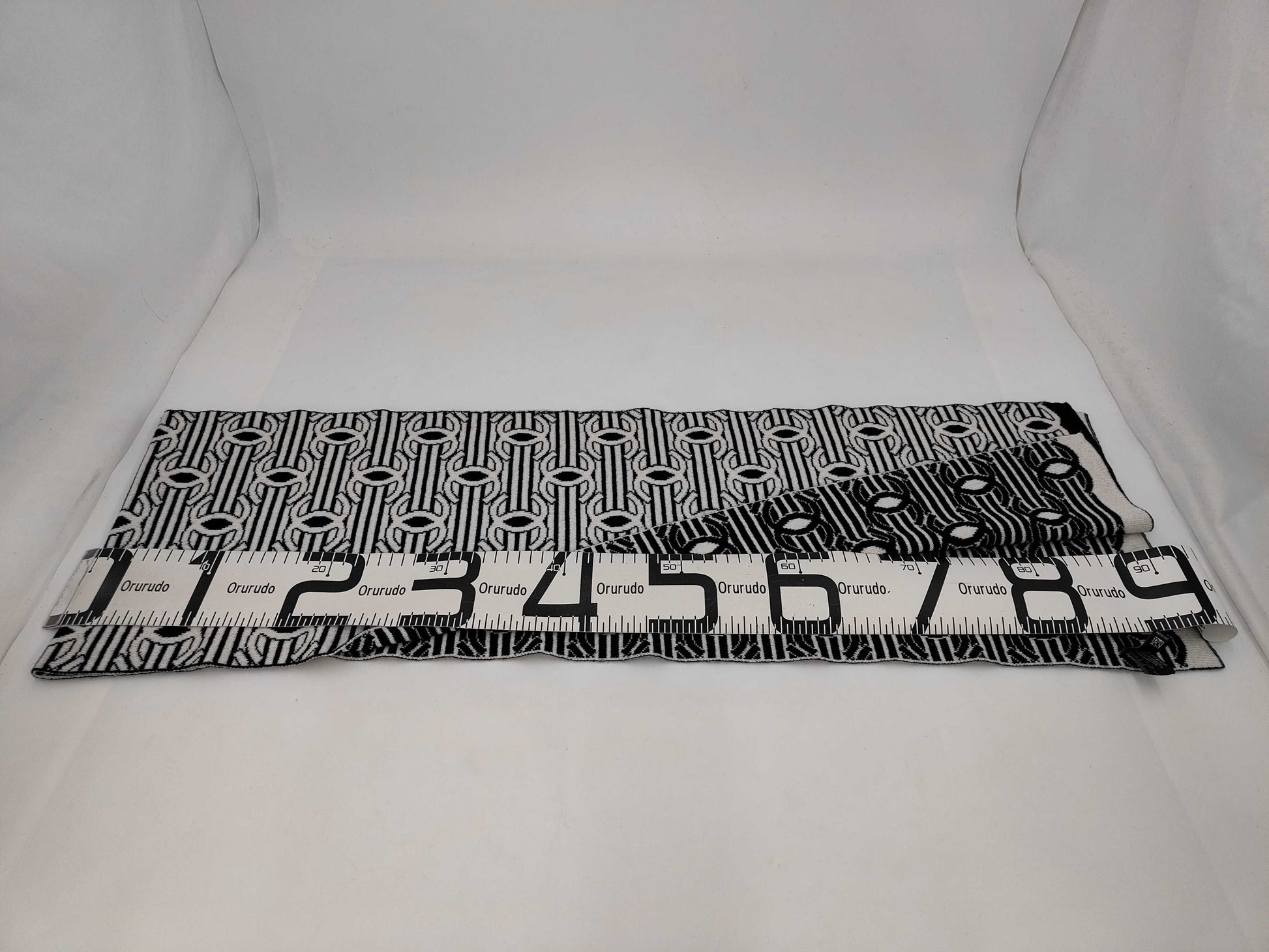 CHANEL Stole 64% Cashmere 36% Cotton Scarf