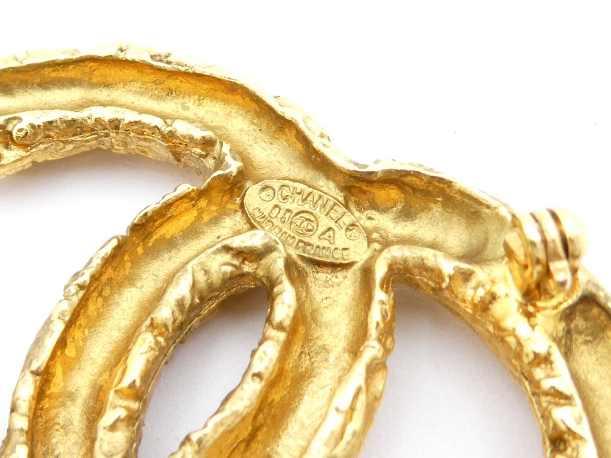 CHANEL Coco Mark Lava Gold Brooch