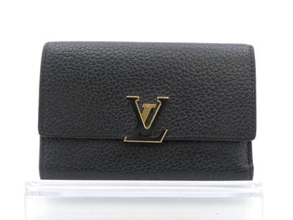 LOUIS VUITTON Portefeuille Capucines Compact Wallet