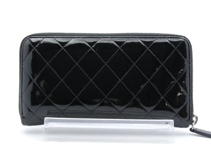 CHANEL Matelasse Coco Mark Enamel Round Zip Wallet