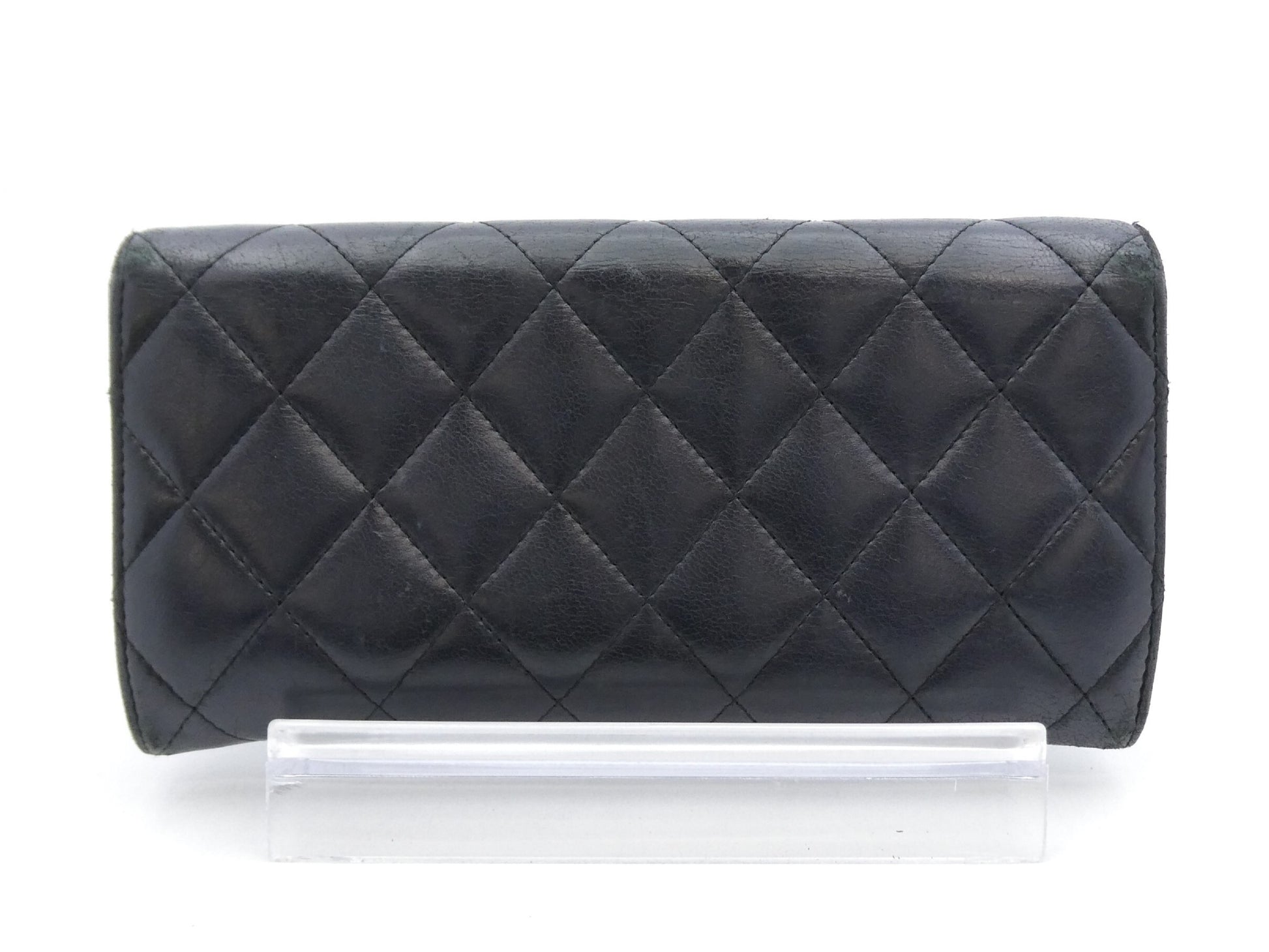 CHANEL Matelasse Coco Mark Wallet
