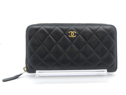 CHANEL Matelasse Coco Mark Round Zip Wallet