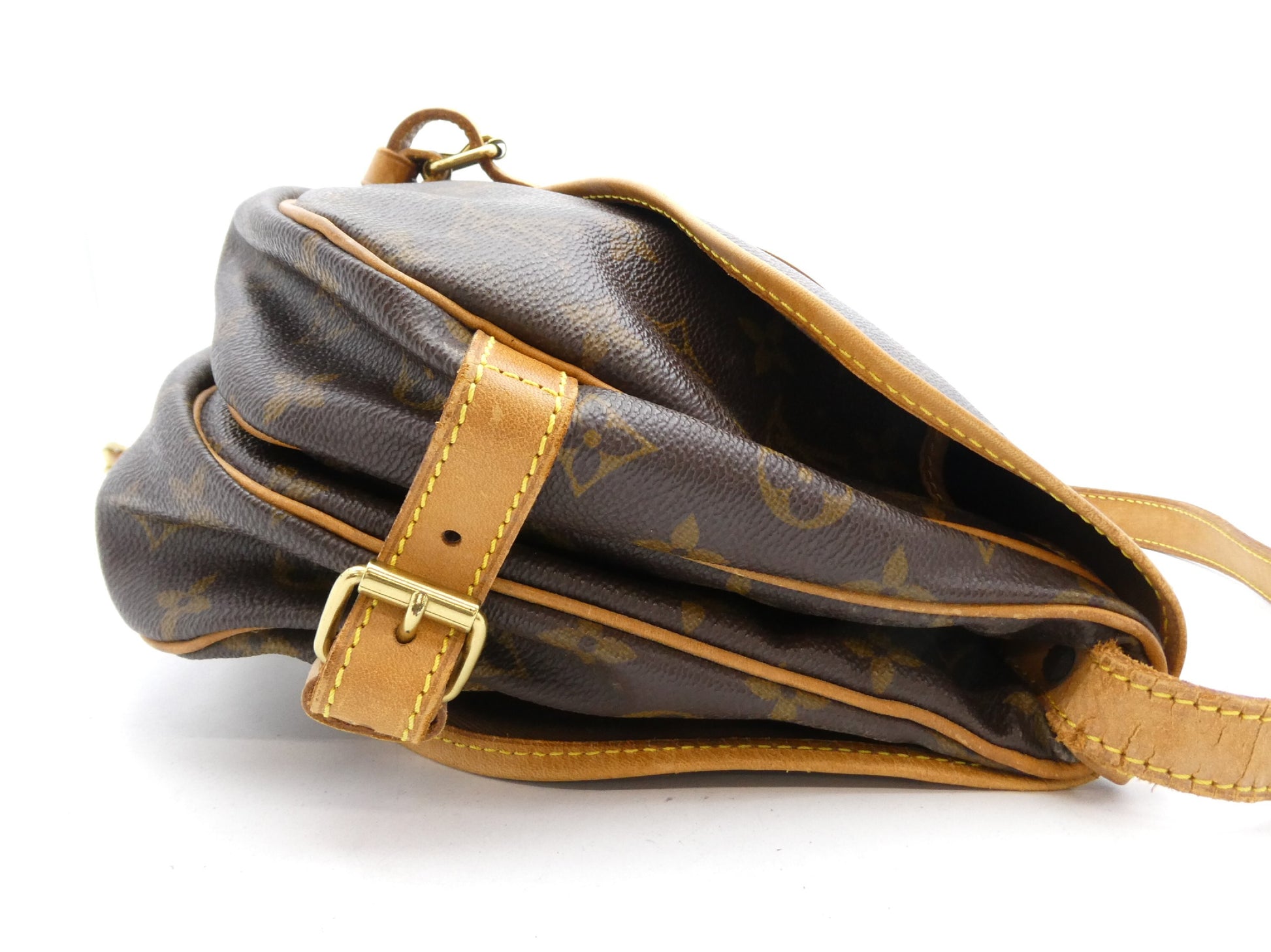 LOUIS VUITTON Monogram Saumur Shoulder Bag