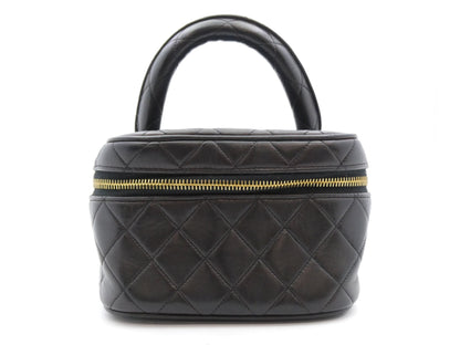 CHANEL Matelasse Matelasse Lambskin Vanity Bag