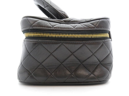CHANEL Matelasse Matelasse Lambskin Vanity Bag