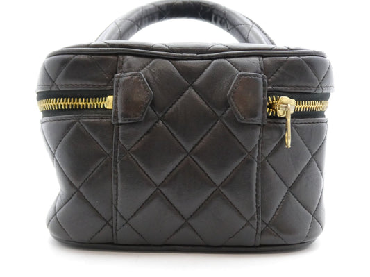 CHANEL Matelasse Matelasse Lambskin Vanity Bag