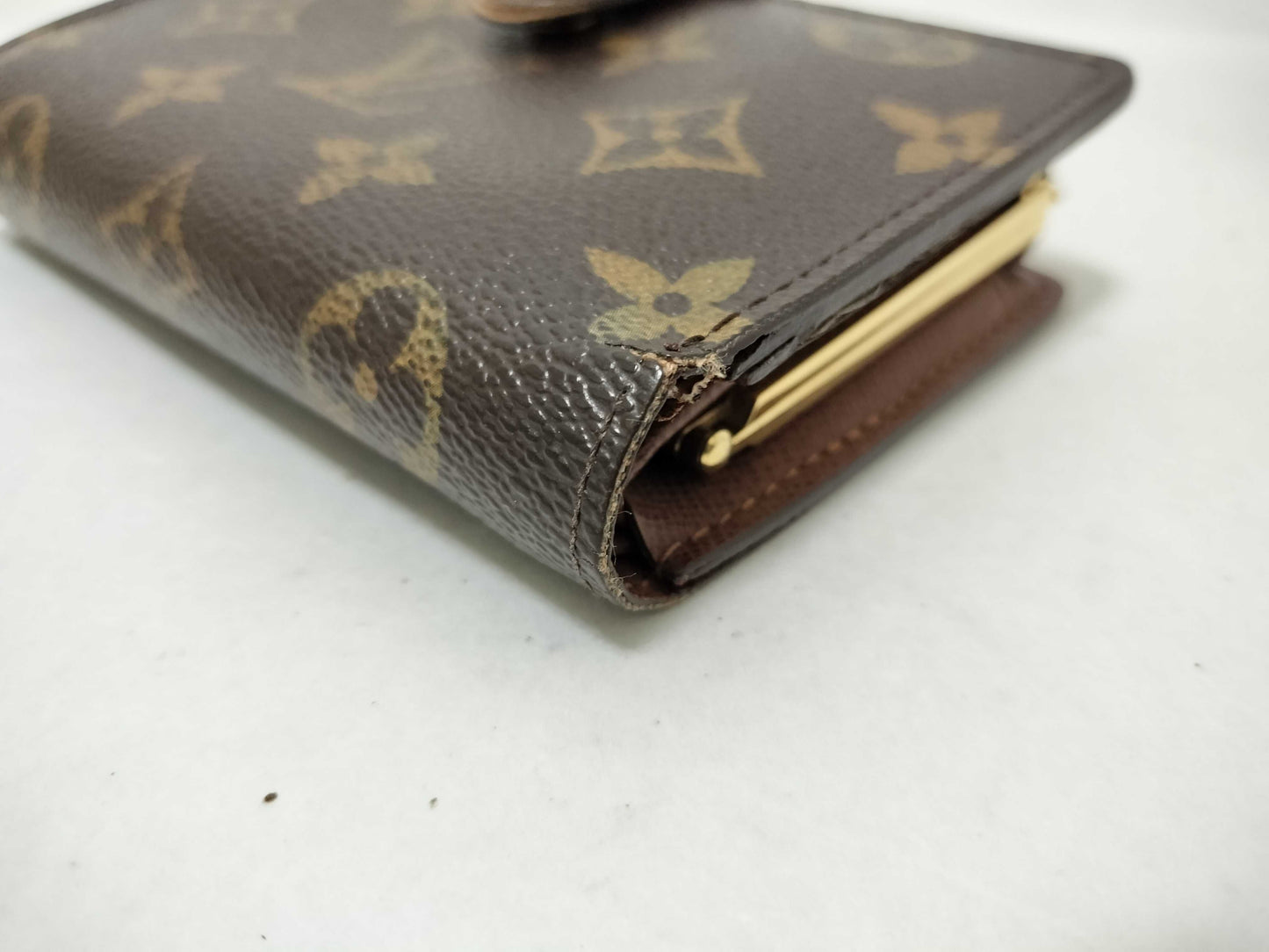 LOUIS VUITTON Monogram Louis Vuitton Portefeuille Viennois Folding Wallet