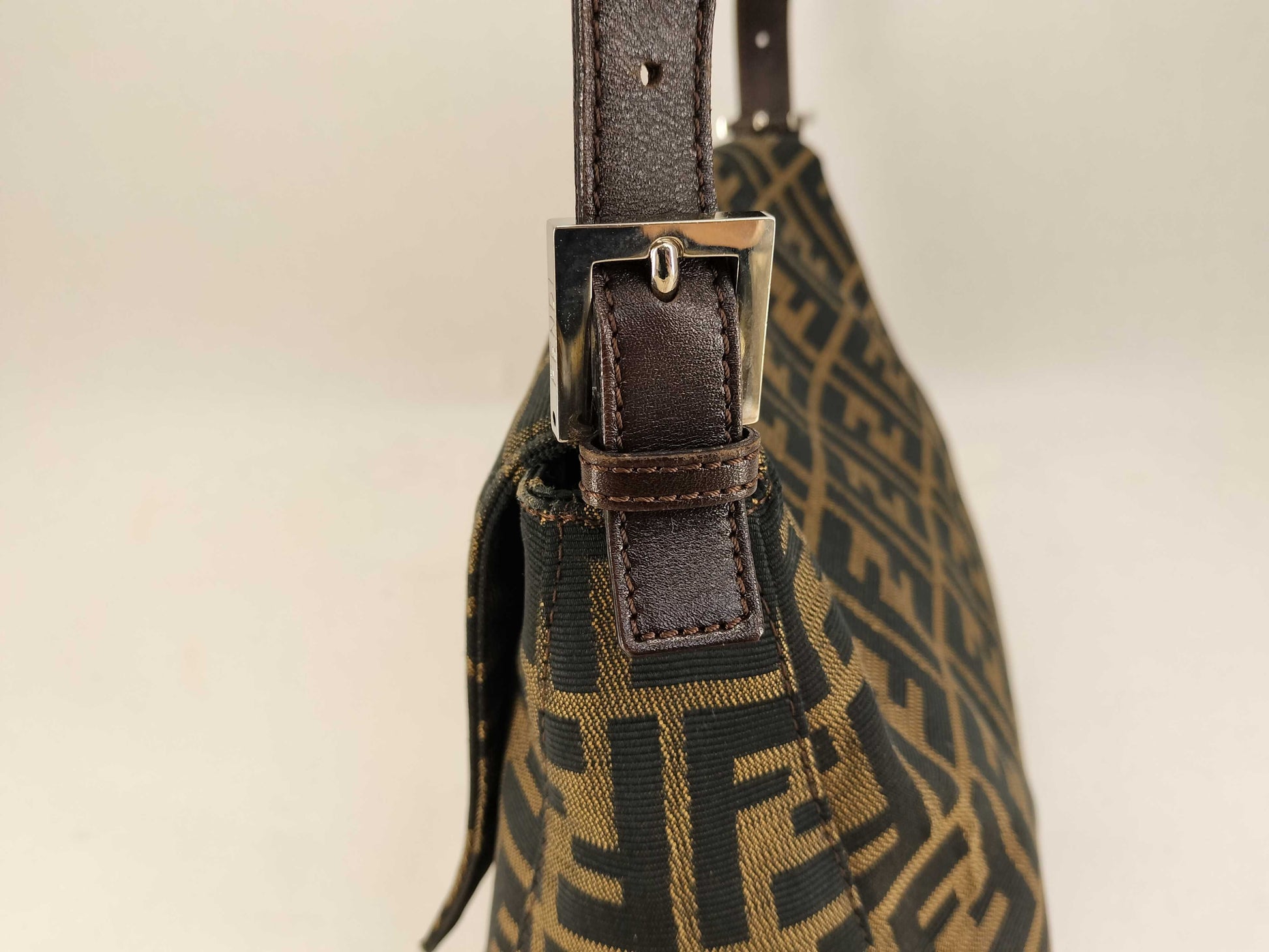 FENDI Mamma Bucket Shoulder Bag, Zucca Pattern, Brown Canvas Shoulder Bag
