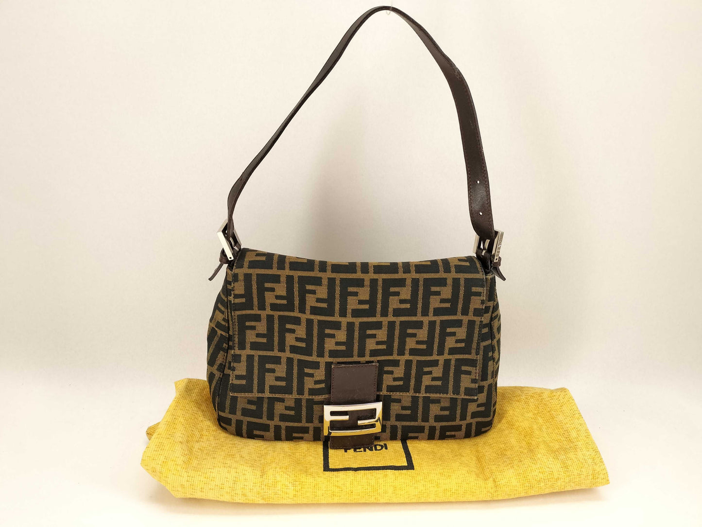 FENDI Mamma Bucket Shoulder Bag, Zucca Pattern, Brown Canvas Shoulder Bag