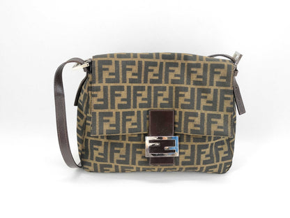 FENDI Mamma Bucket Shoulder Bag in Brown Canvas with Zucca Pattern