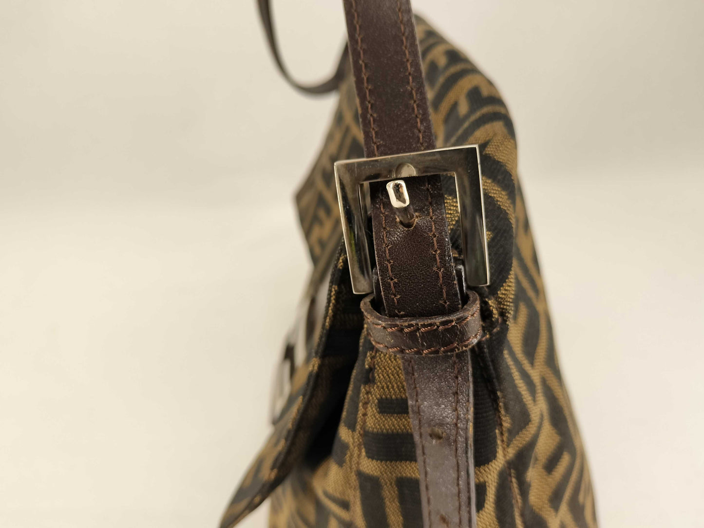FENDI Mamma Bucket Shoulder Bag in Brown Canvas with Zucca Pattern