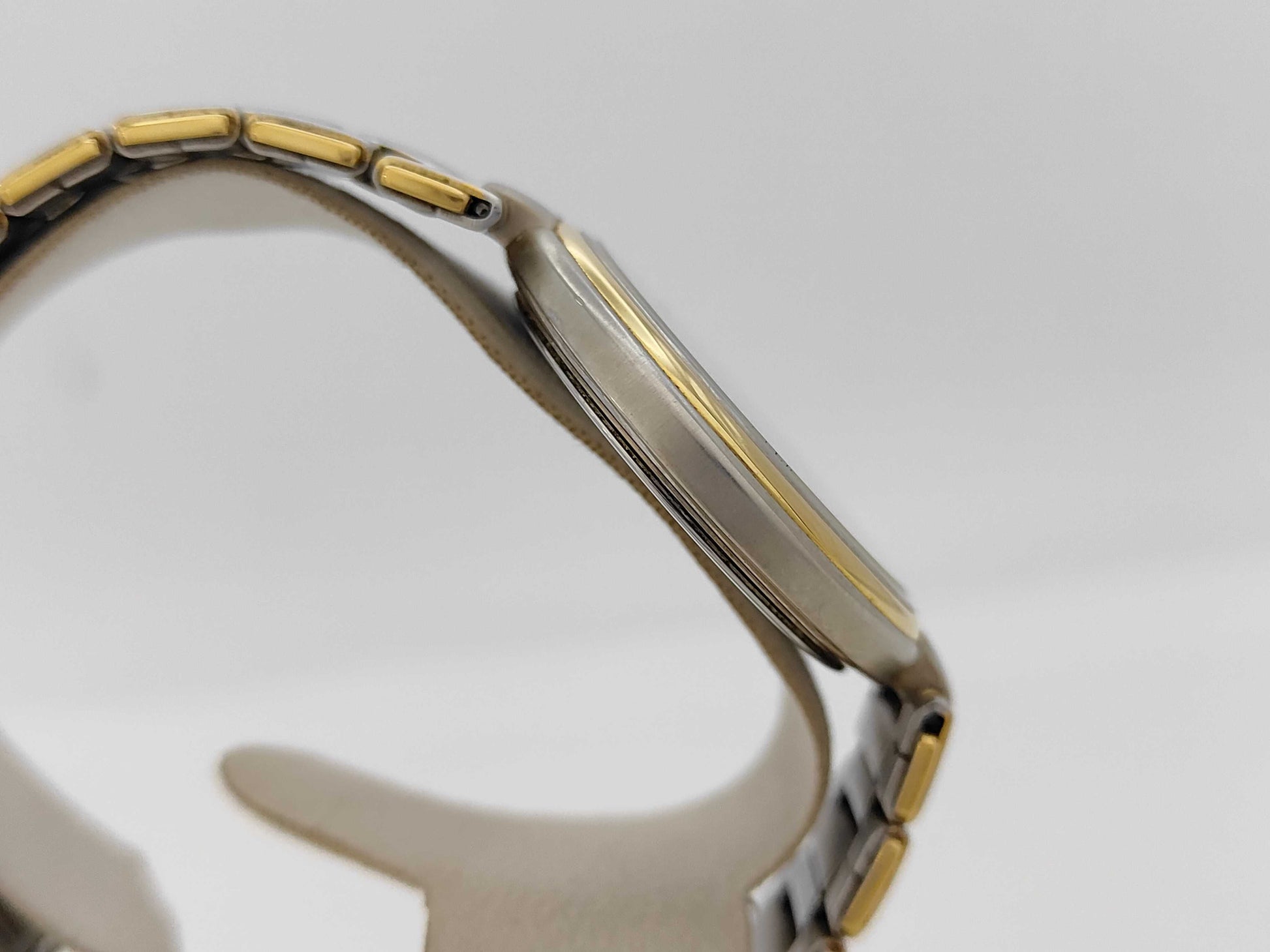 BURBERRY 2 0222 8000 Quartz Boys' Watch