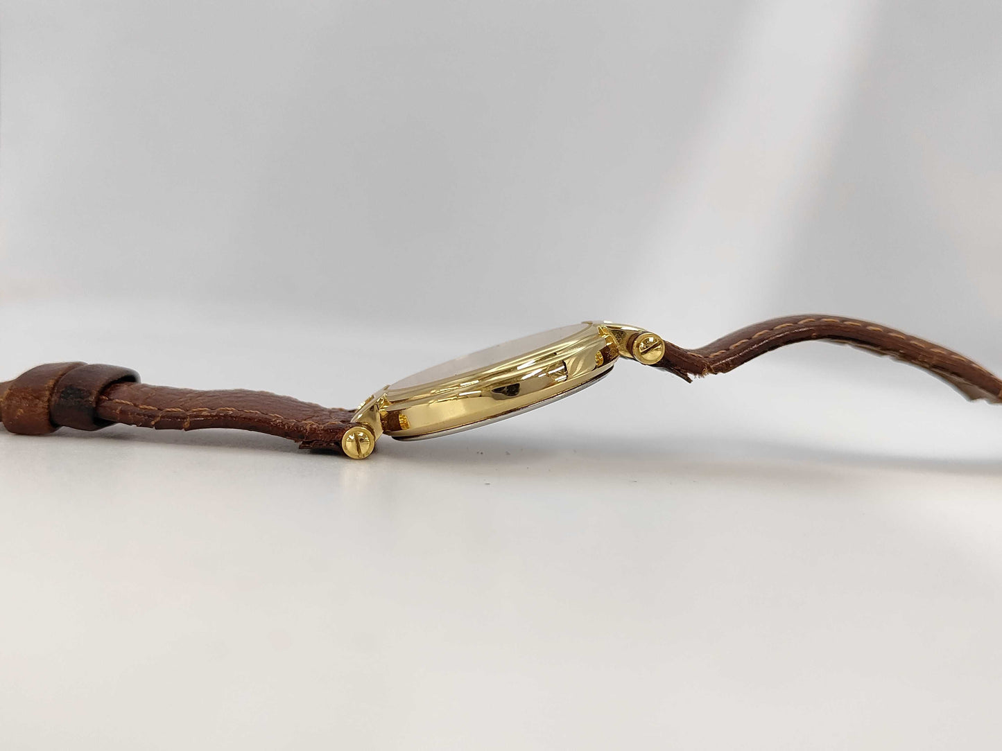 BURBERRY 3 6028 3200 Quartz Ivory Dial Women's Watch