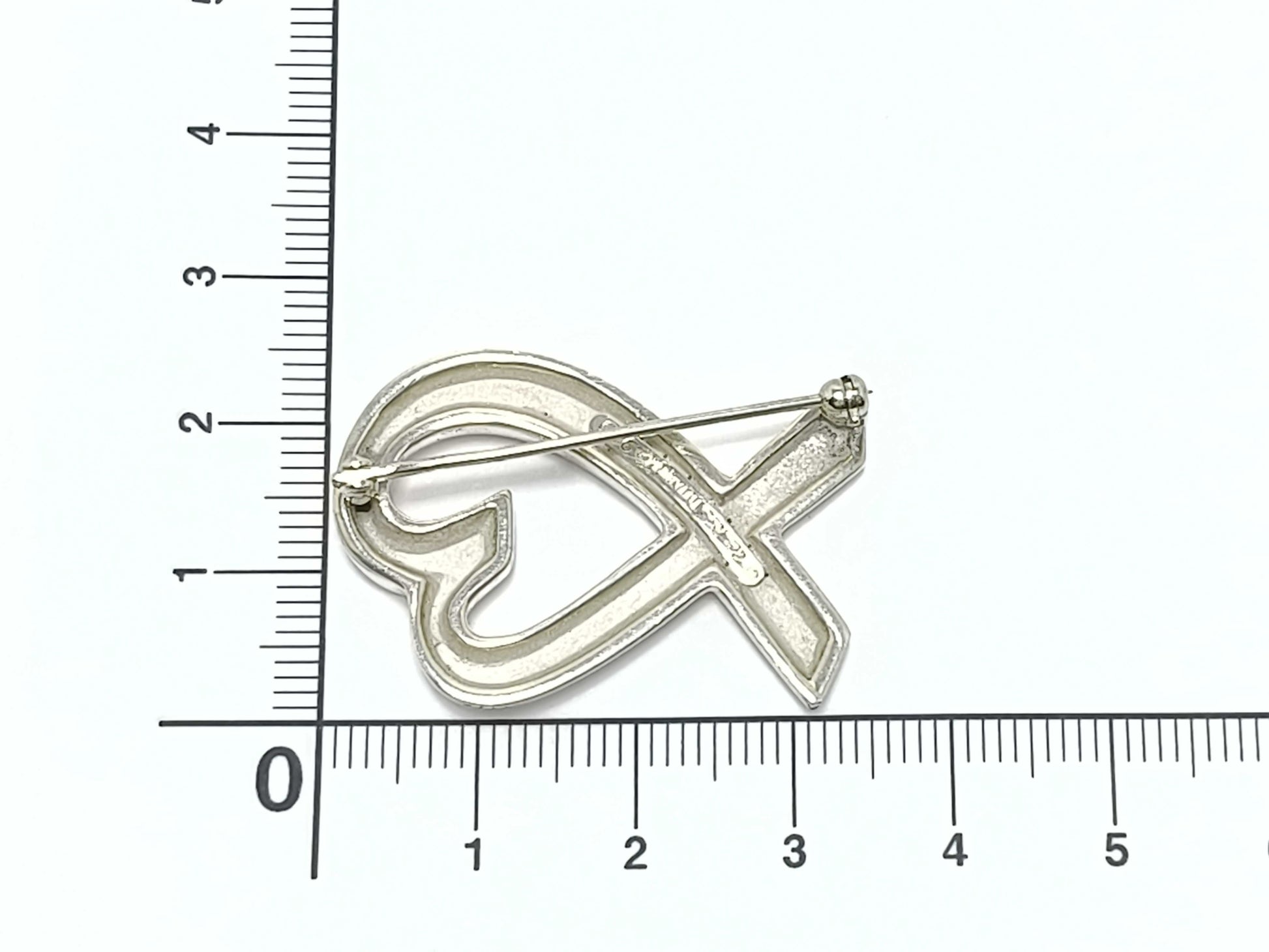 Tiffany & Co. Loving Heart Tiffany 925 9.5g Brooch