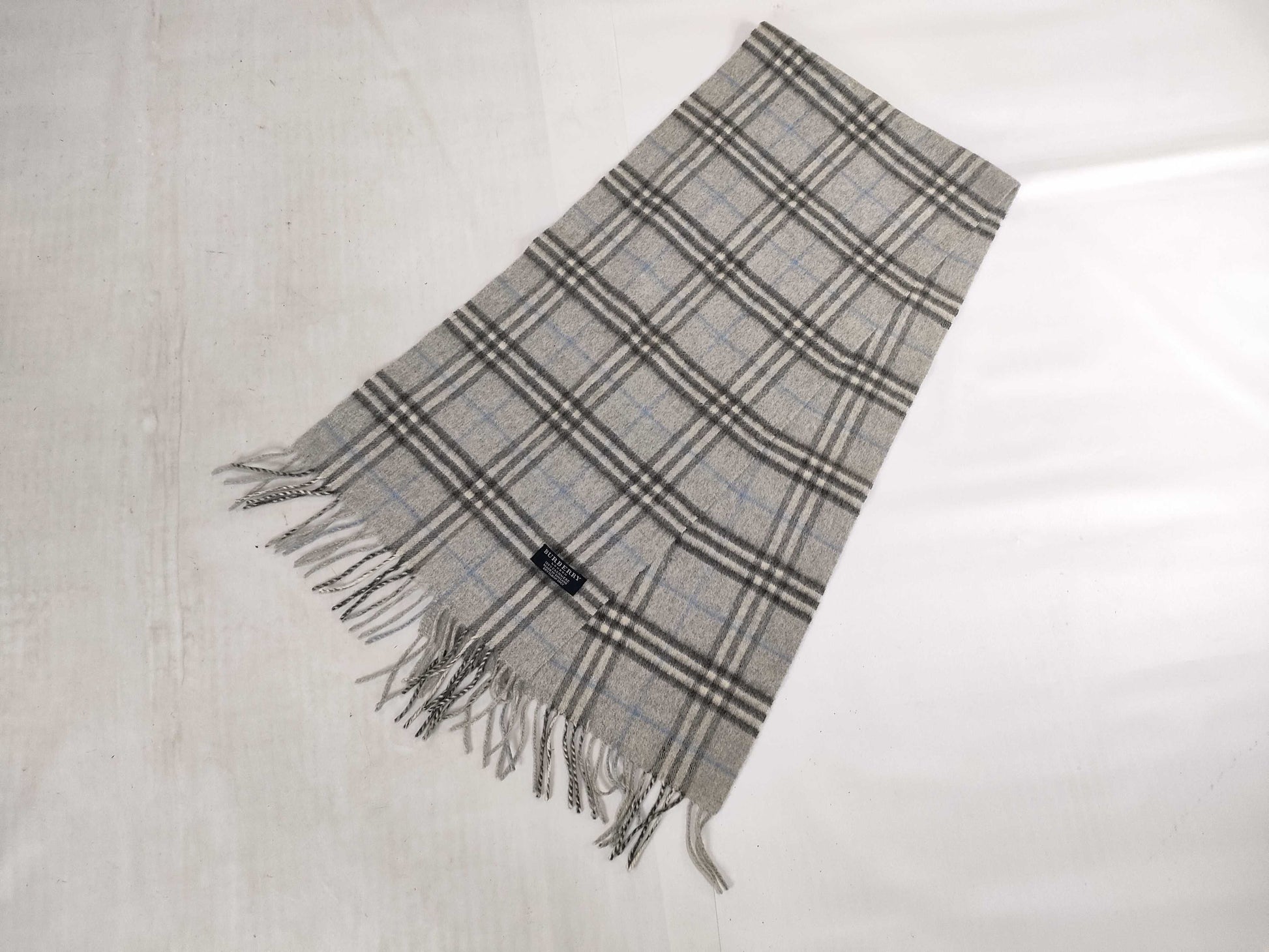BURBERRY London Check Scarf