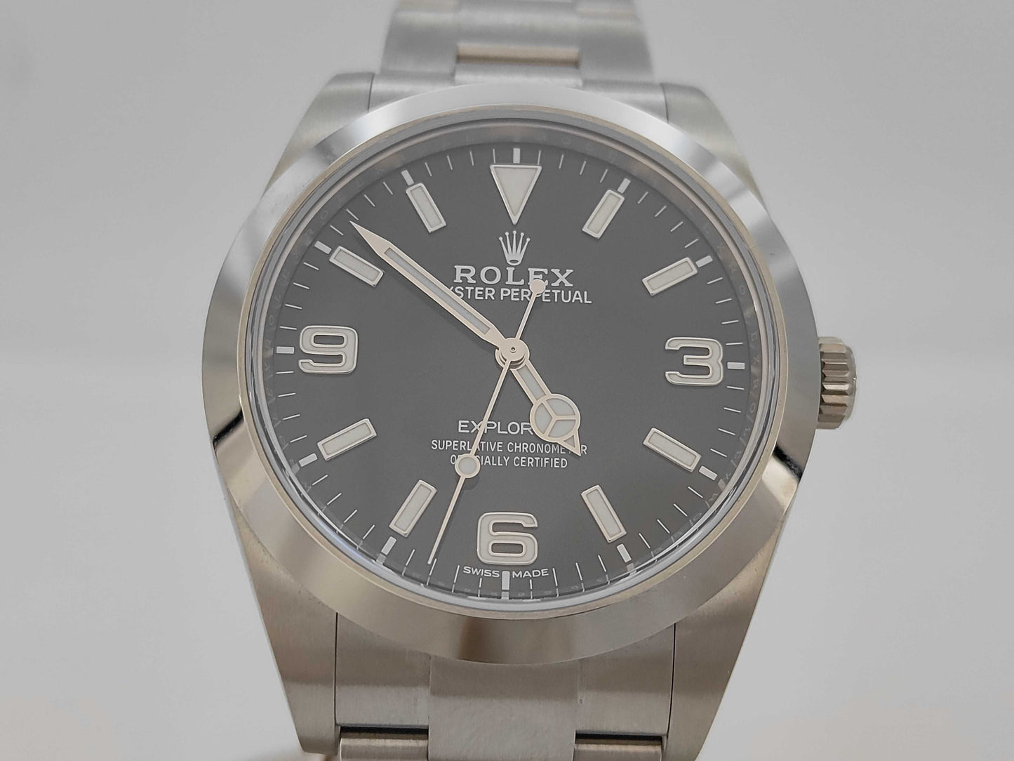 ROLEX 214270 3D68X650 Black Dial Oyster Bracelet Men's Watch