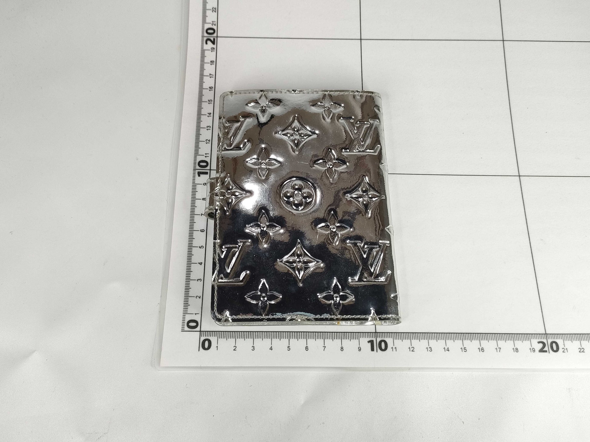 LOUIS VUITTON Monogram Miroir Agenda PM Notebook Cover