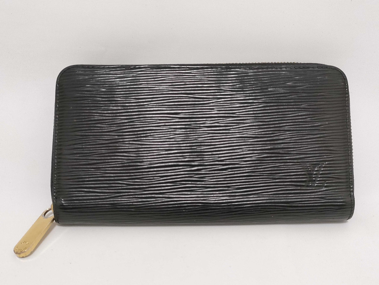 LOUIS VUITTON Epi Zippy Wallet with Gold Hardware, M68755, RFID-Informed Wallet