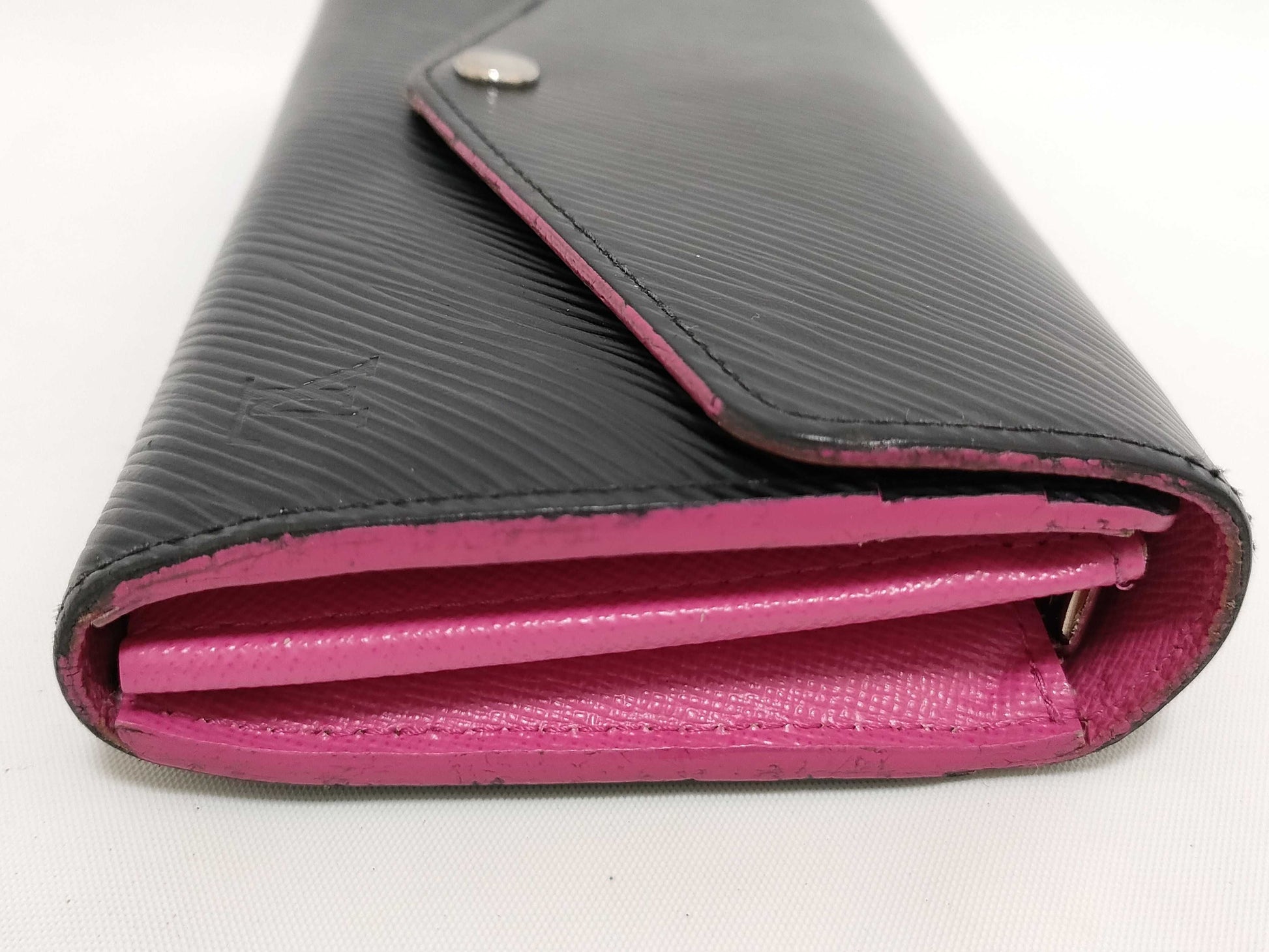 LOUIS VUITTON Epi Sarah Wallet M64322 CA4127