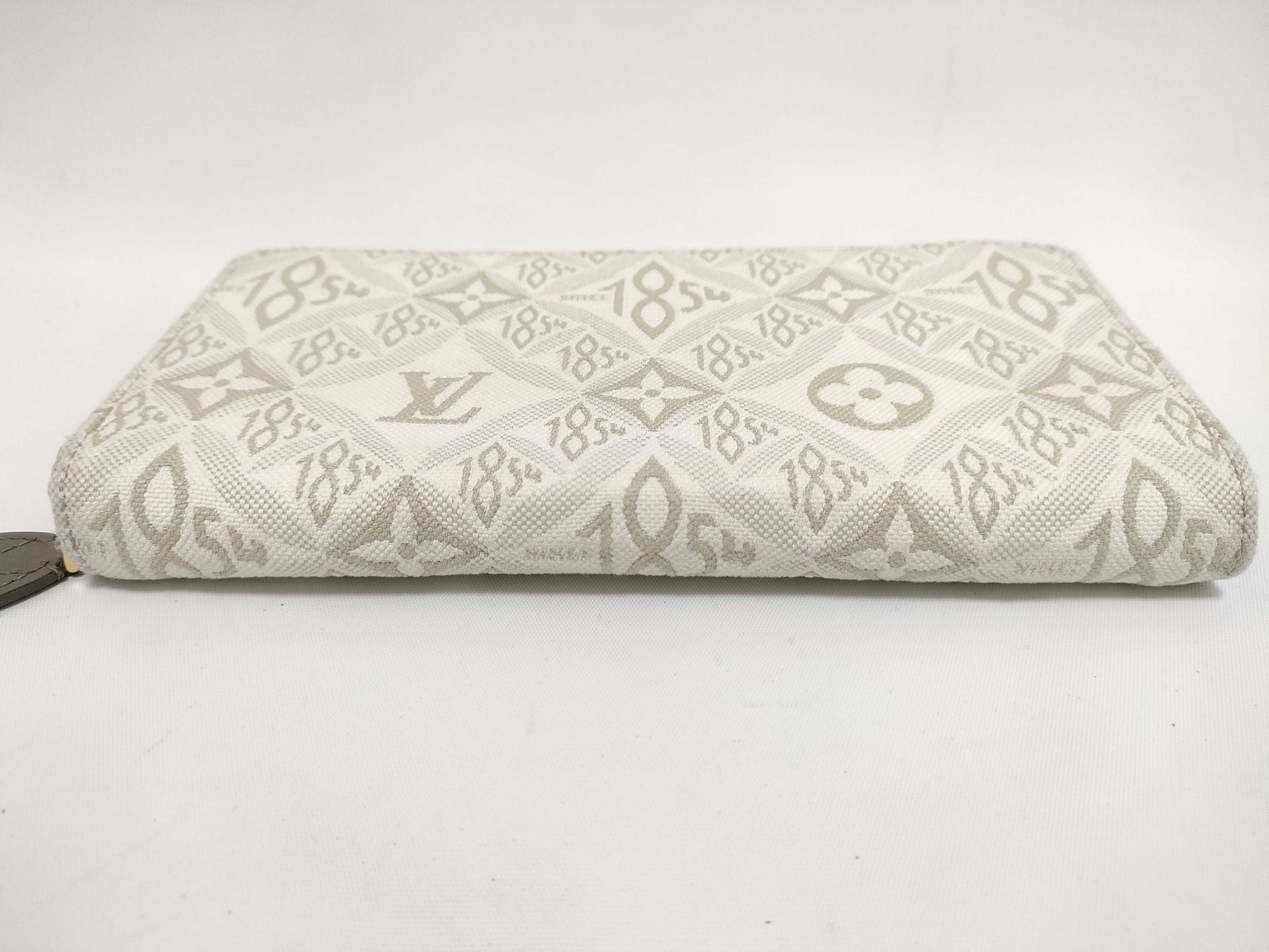 LOUIS VUITTON Zippy Wallet SINCE1854 Jacquard M81172 RFID Wallet