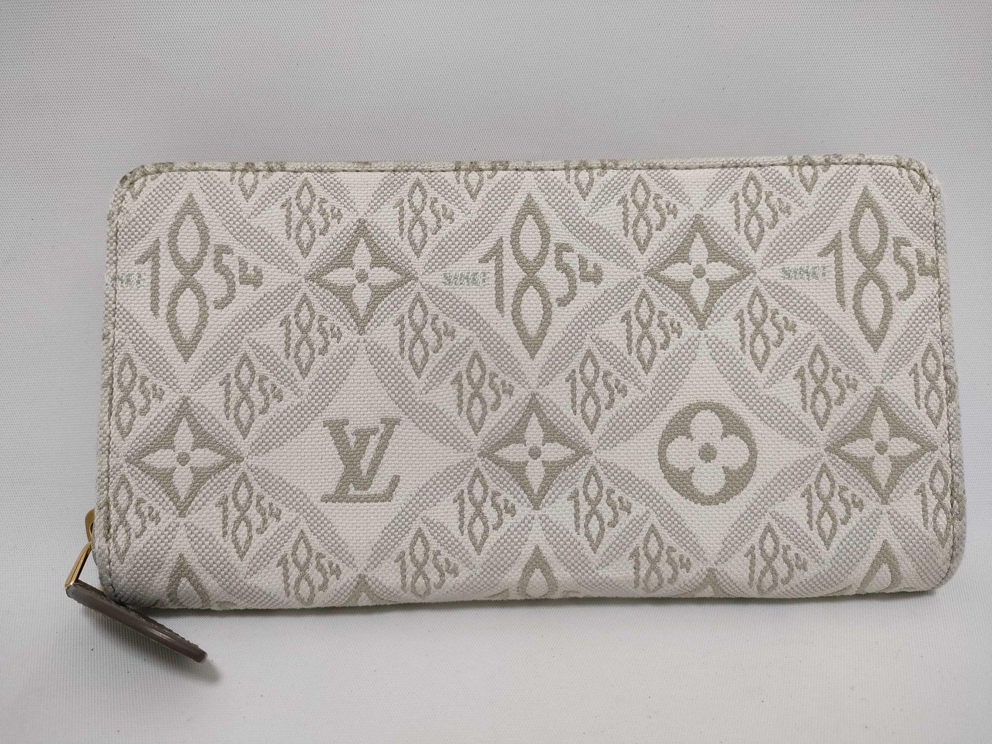 LOUIS VUITTON Zippy Wallet SINCE1854 Jacquard M81172 RFID Wallet
