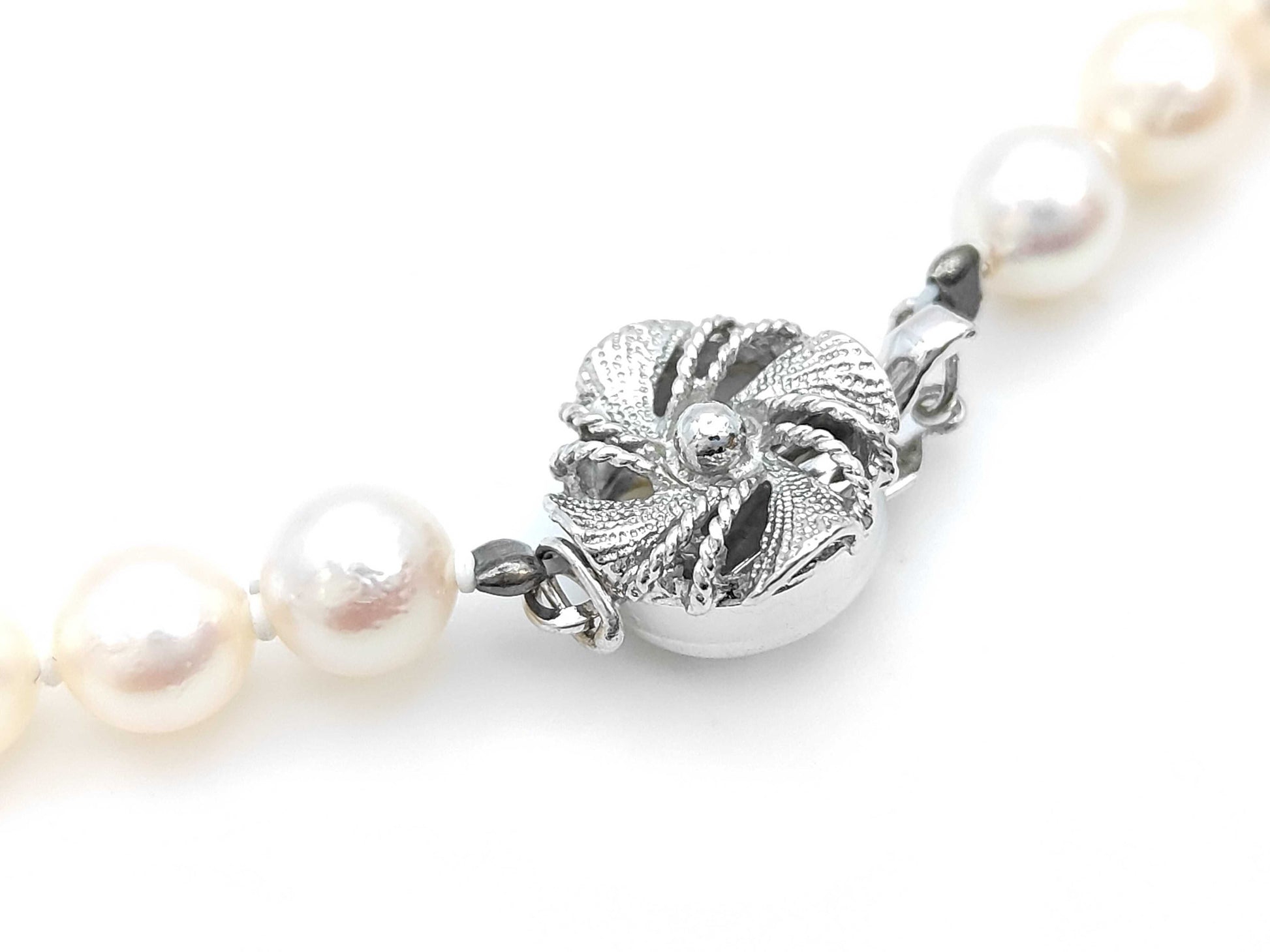 Pearl Necklace, Diameter: Approx. 6.1-6.5mm, Sterling Silver, 21.2g 