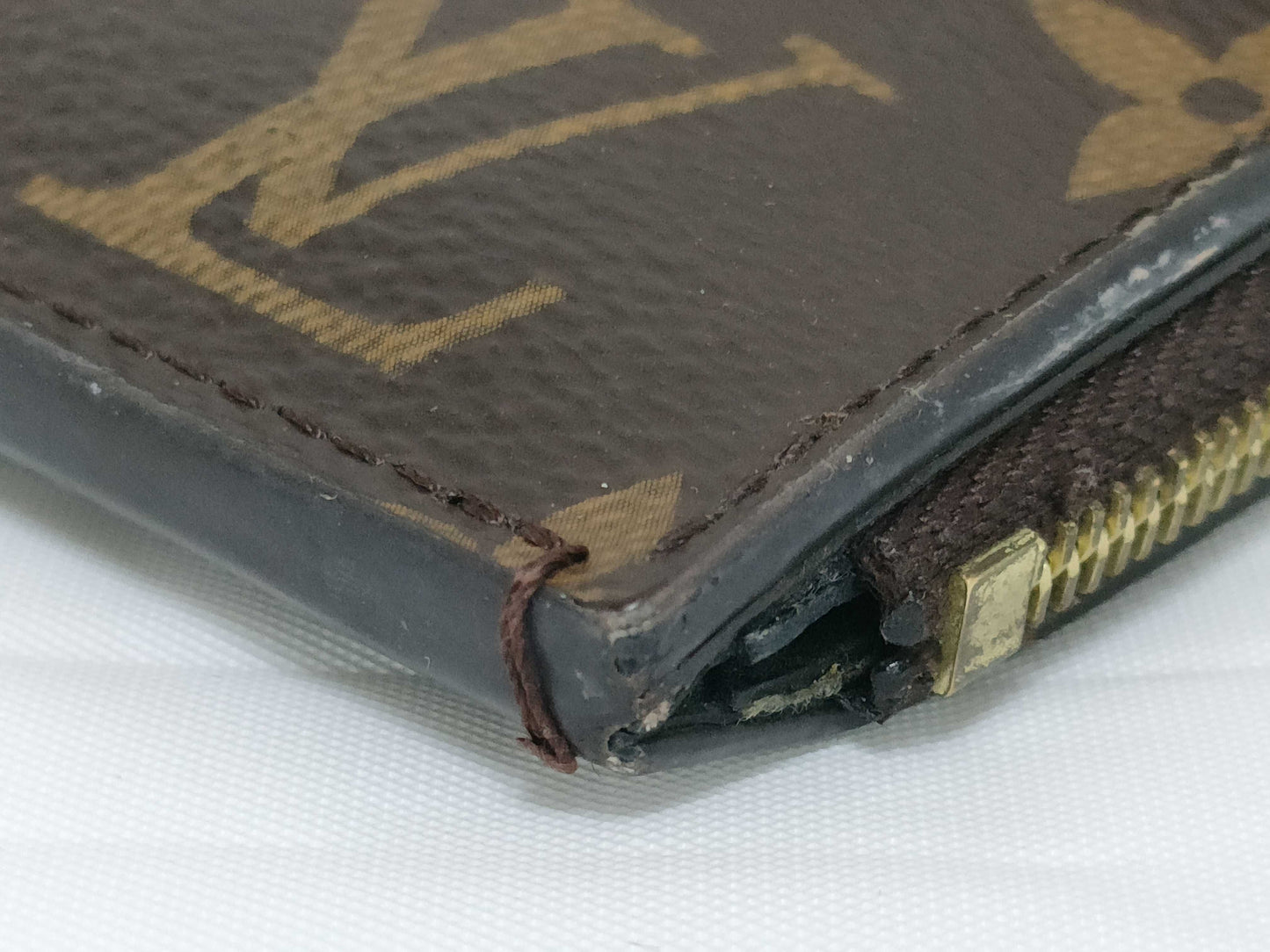 LOUIS VUITTON Verso Monogram M69431 RFID Coin Case