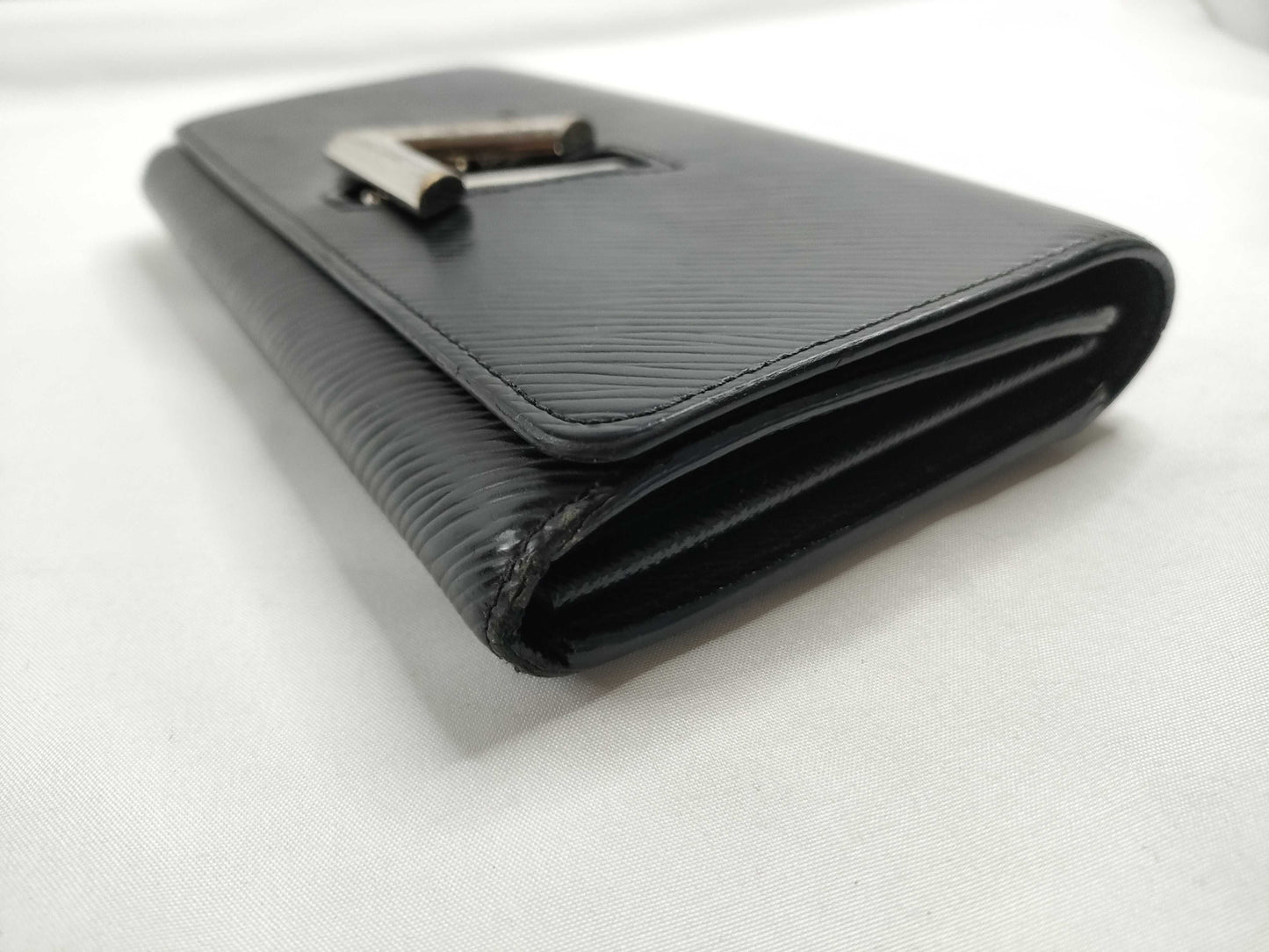 LOUIS VUITTON Epi Twist Noir M68309 RFID Wallet