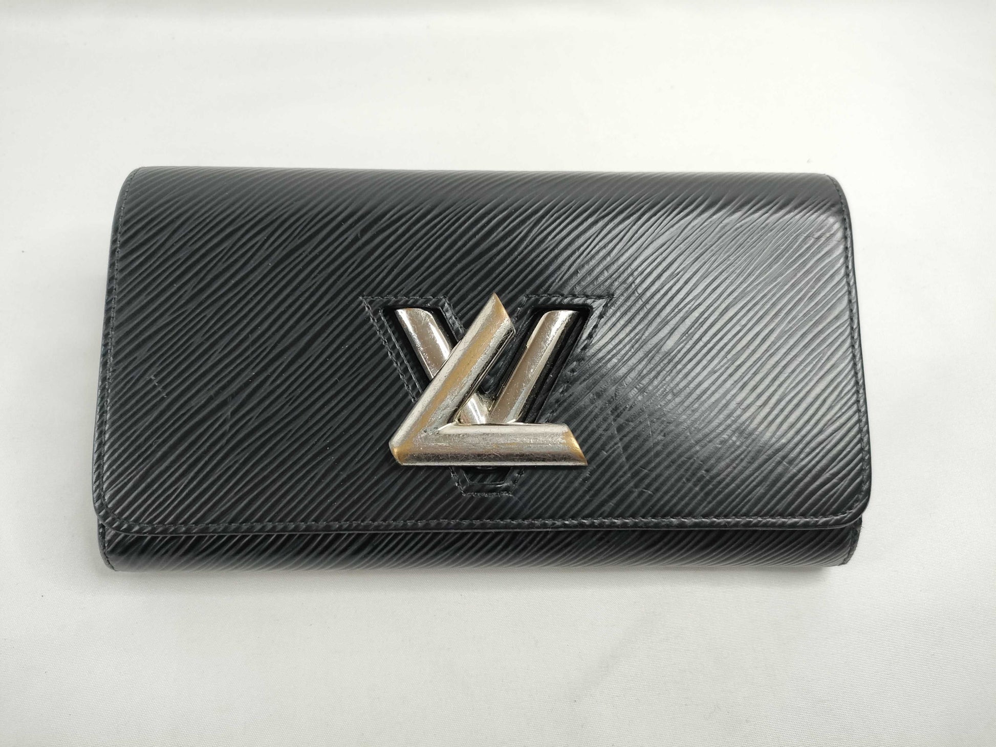 LOUIS VUITTON Epi Twist Noir M68309 RFID Wallet