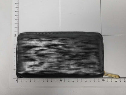 LOUIS VUITTON Epi Zippy Wallet with Gold Hardware, M68755 GI1210