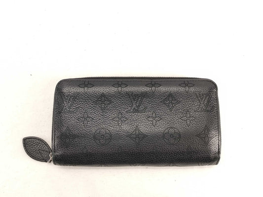 LOUIS VUITTON Mahina Zippy Wallet in Noir, M61867 TN4126