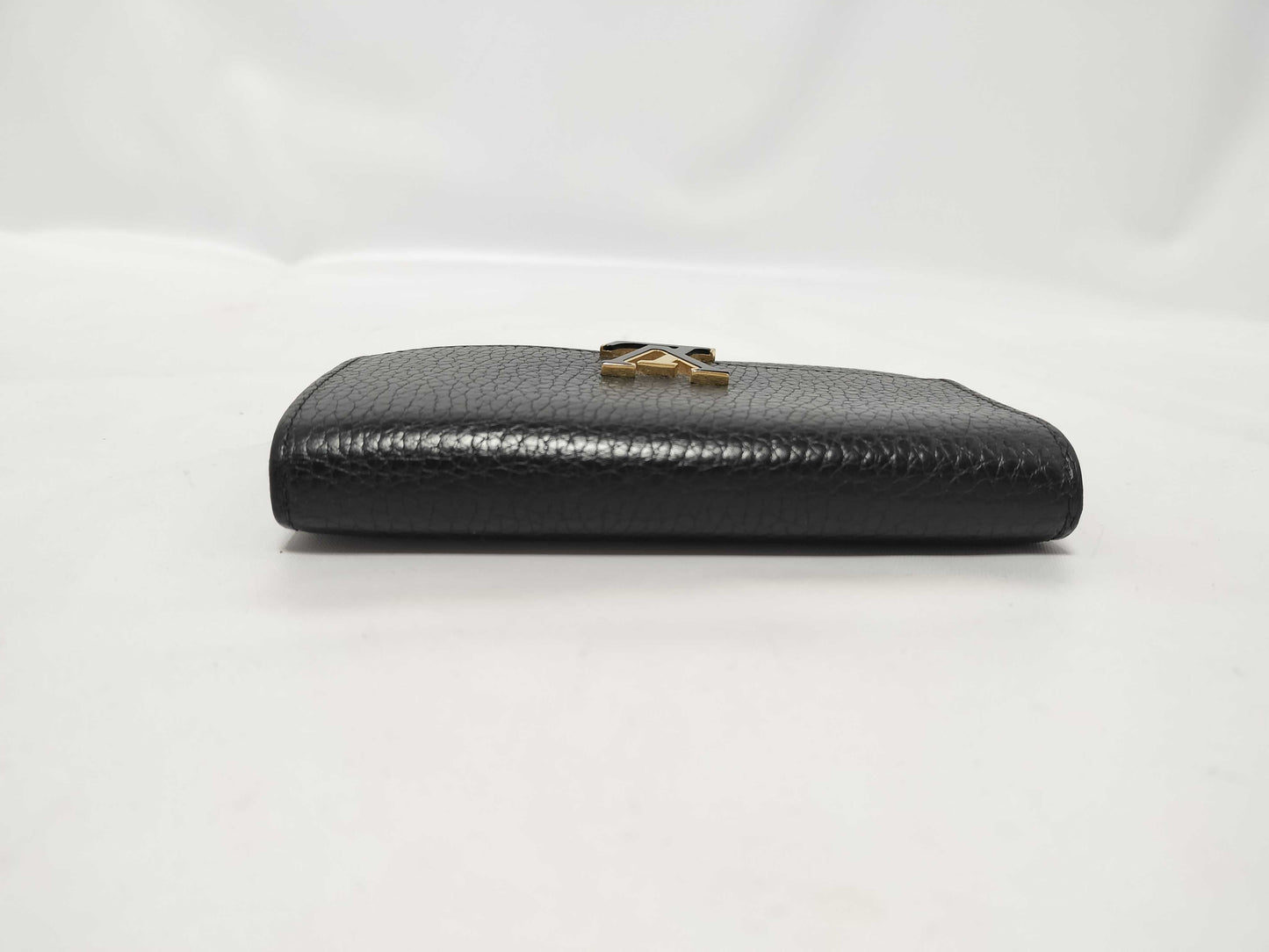 LOUIS VUITTON Capucines Compact M62157 MI5126 Wallet
