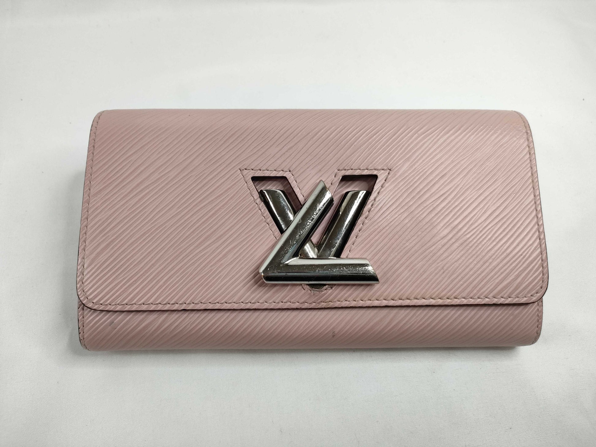 LOUIS VUITTON Epi Twist Rose M61178 TN1117 Wallet