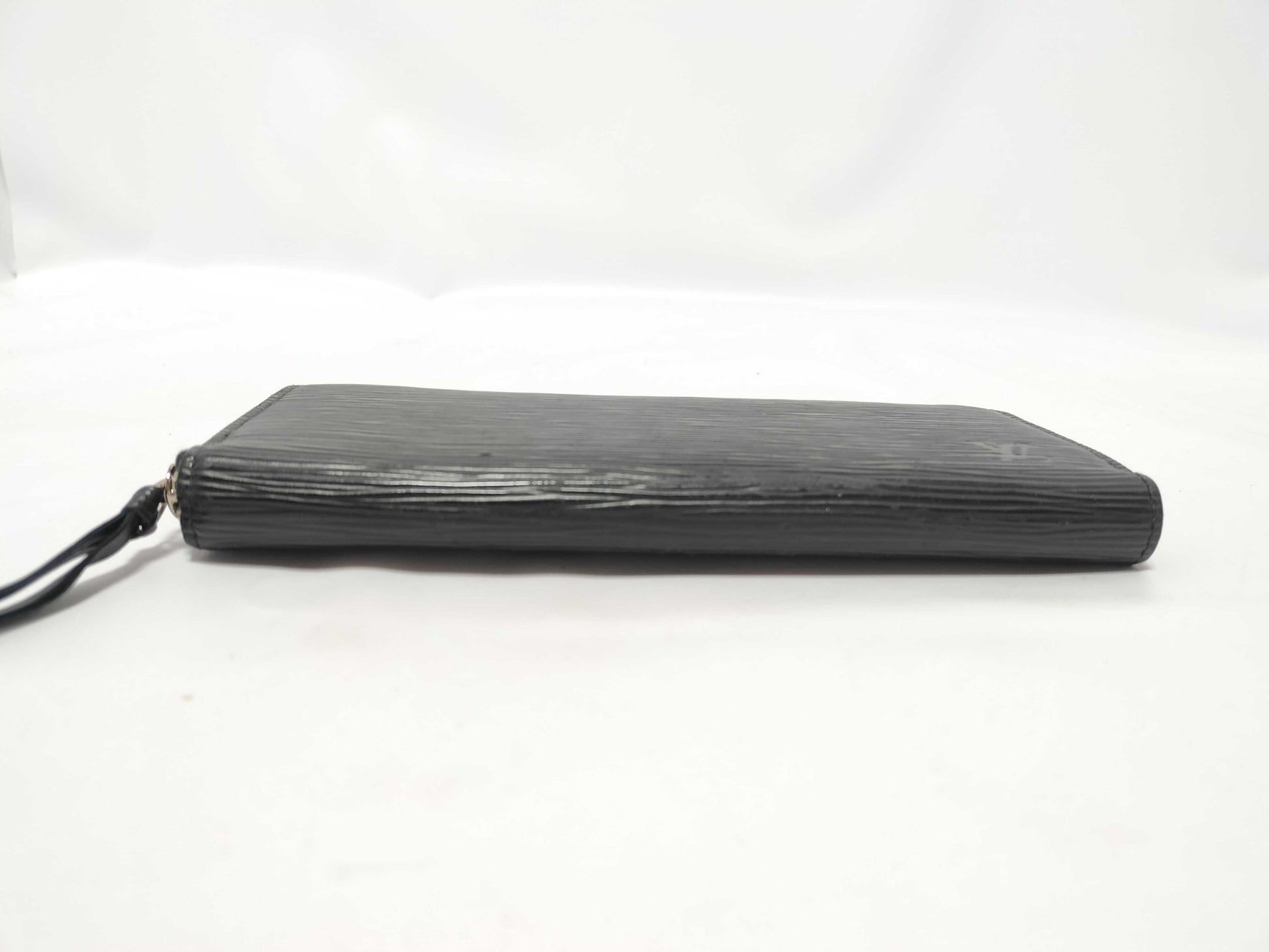 LOUIS VUITTON Epi Wallet in Noir, M60915 UB2129