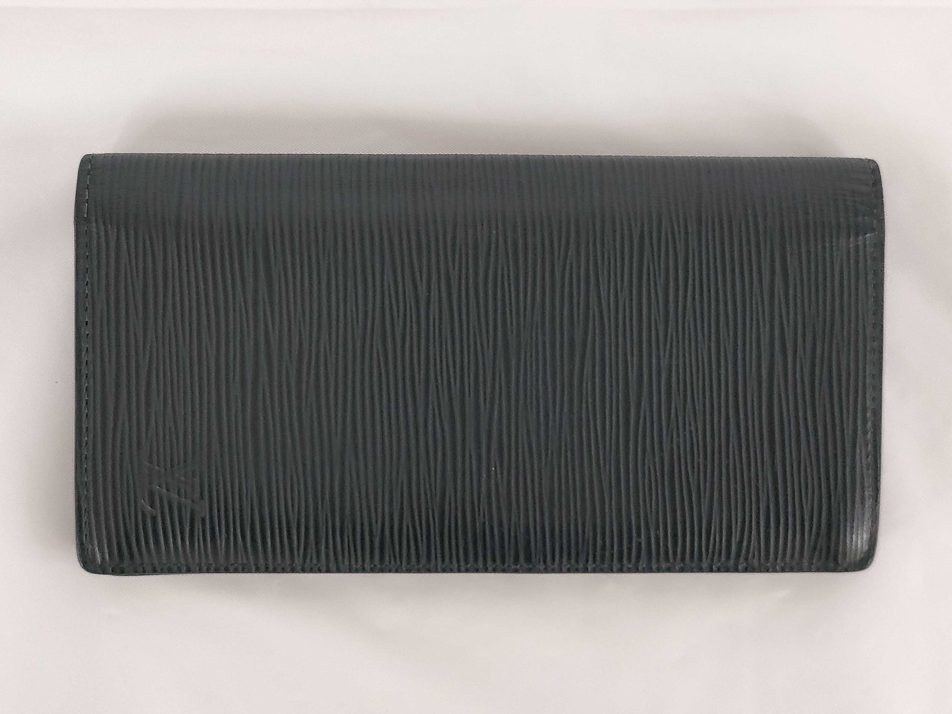 LOUIS VUITTON Brazza Epi TN4154 Wallet