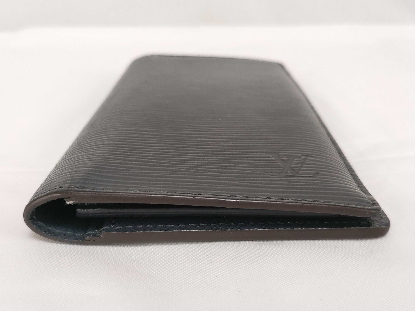 LOUIS VUITTON Brazza Epi TN4154 Wallet