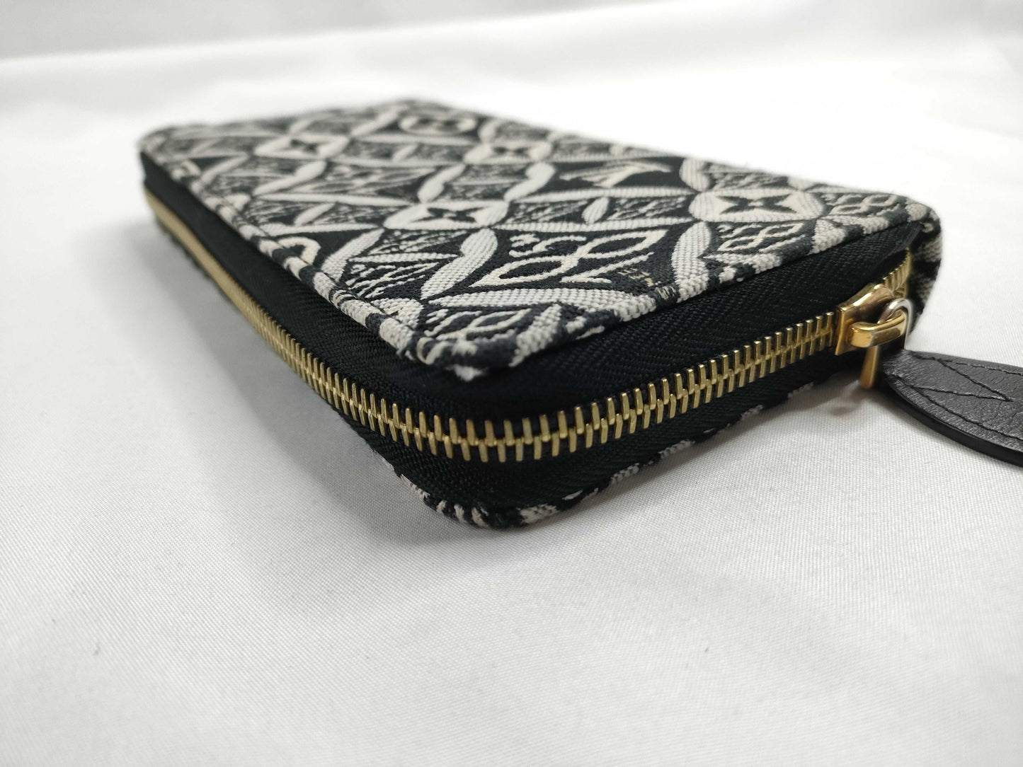 LOUIS VUITTON Zippy Wallet SINCE1854 Jacquard M80324 RFID Wallet