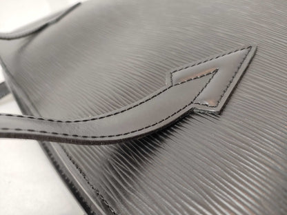 LOUIS VUITTON Epi Louis Vuitton Epi Lussack M52282 Tote Bag