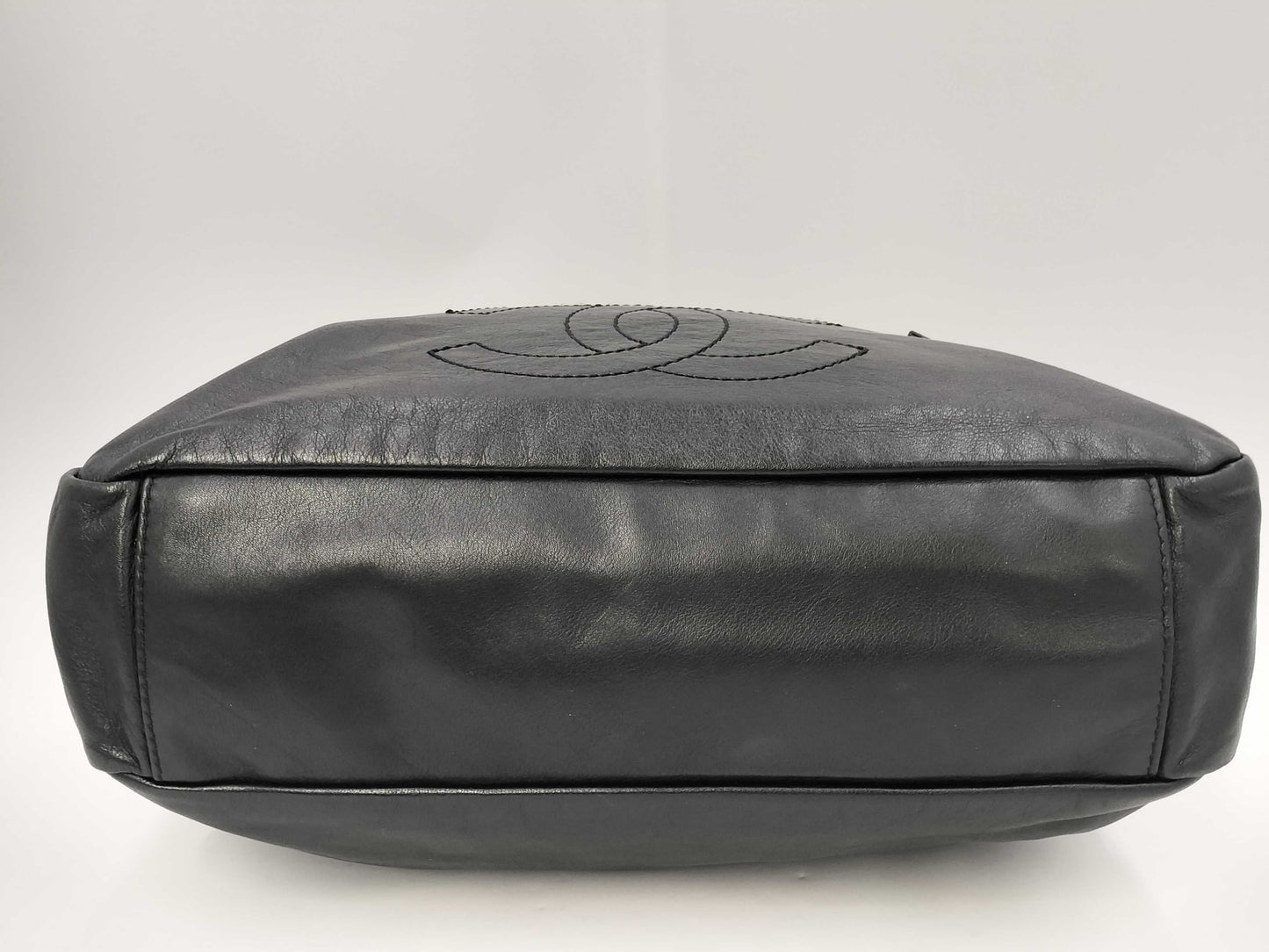 CHANEL CHANEL Rodeo Drive Tote Bag