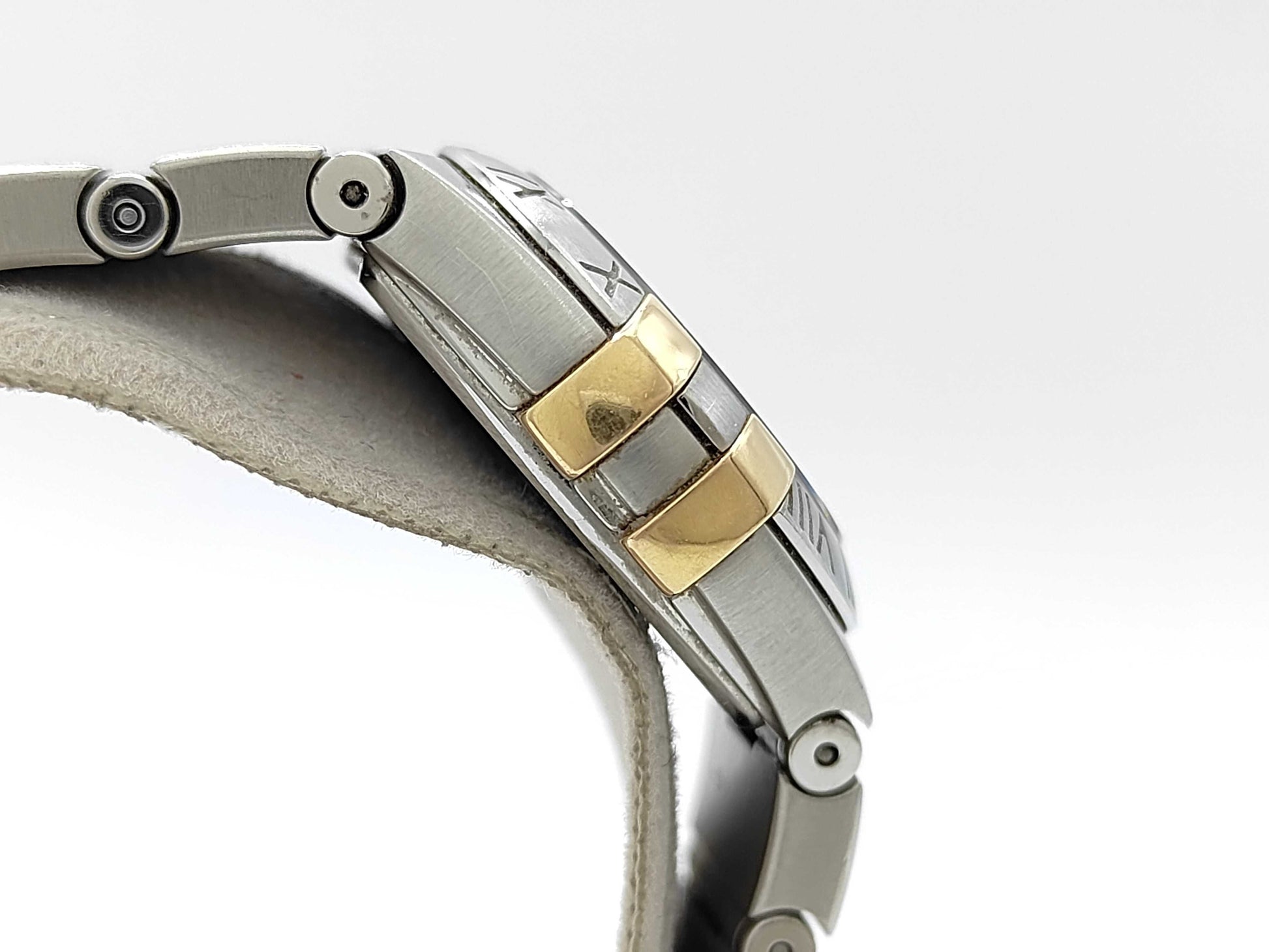 OMEGA 123.20.24.60.55.005 93107786 Quartz Shell Dial Women's Watch