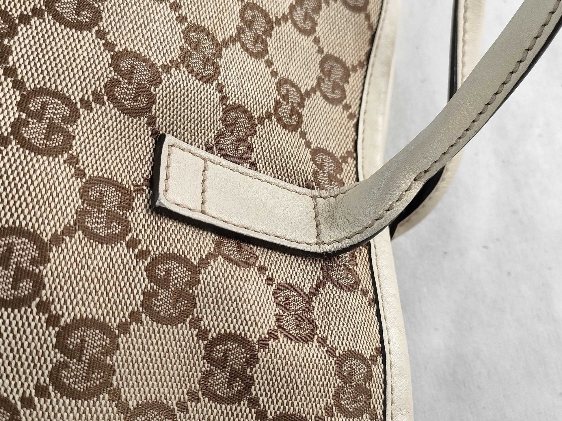 GUCCI GG Canvas [Gucci] GUCCI Bag 169946 KQWFG Beige x White New Brit GG Canvas Leather Women's [Brand] [Parallel Import] Tote Bag