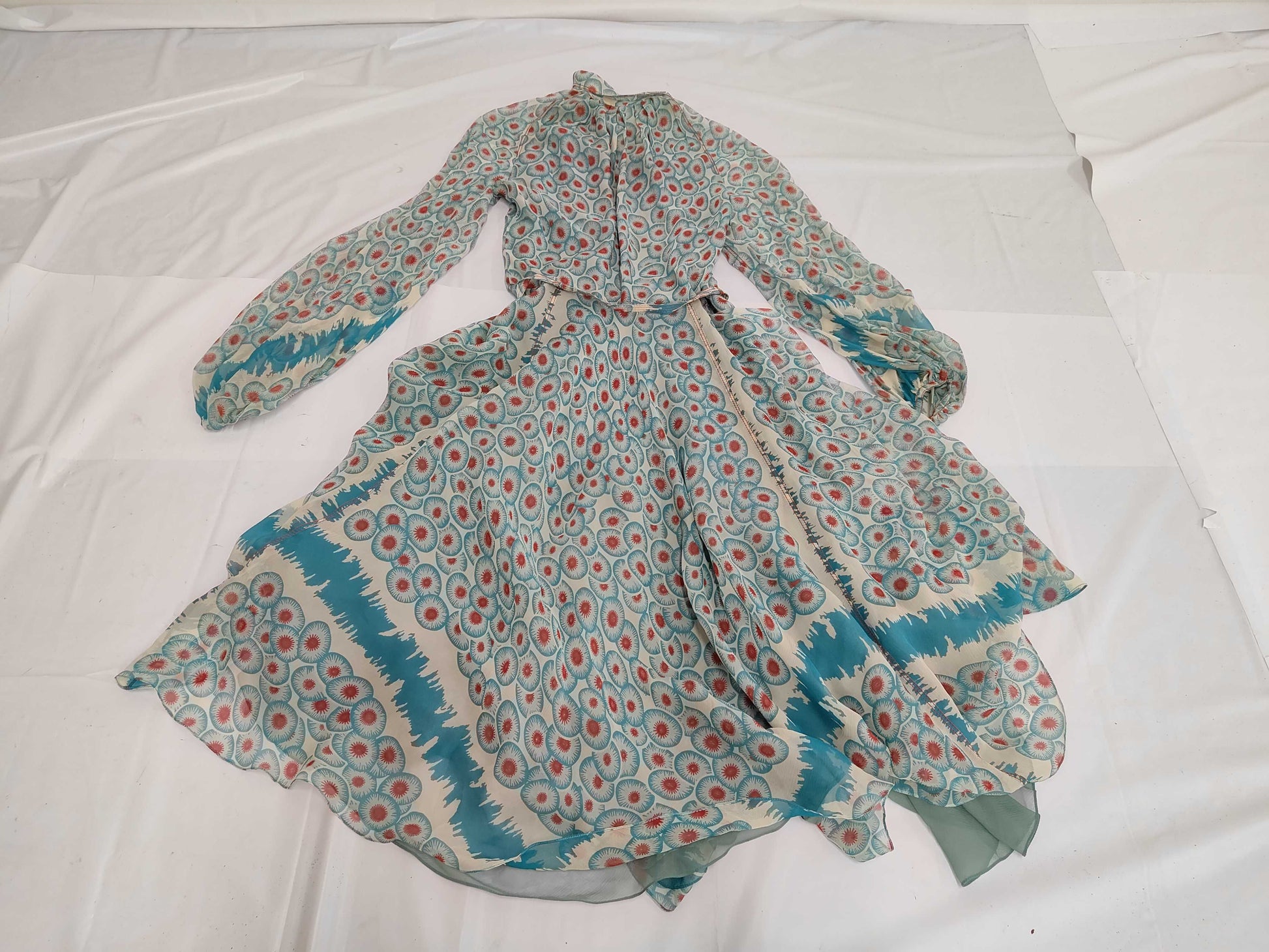 HERMES Brand Apparel HERMES Hermes Dress with Belt Size 38 Dress Dress