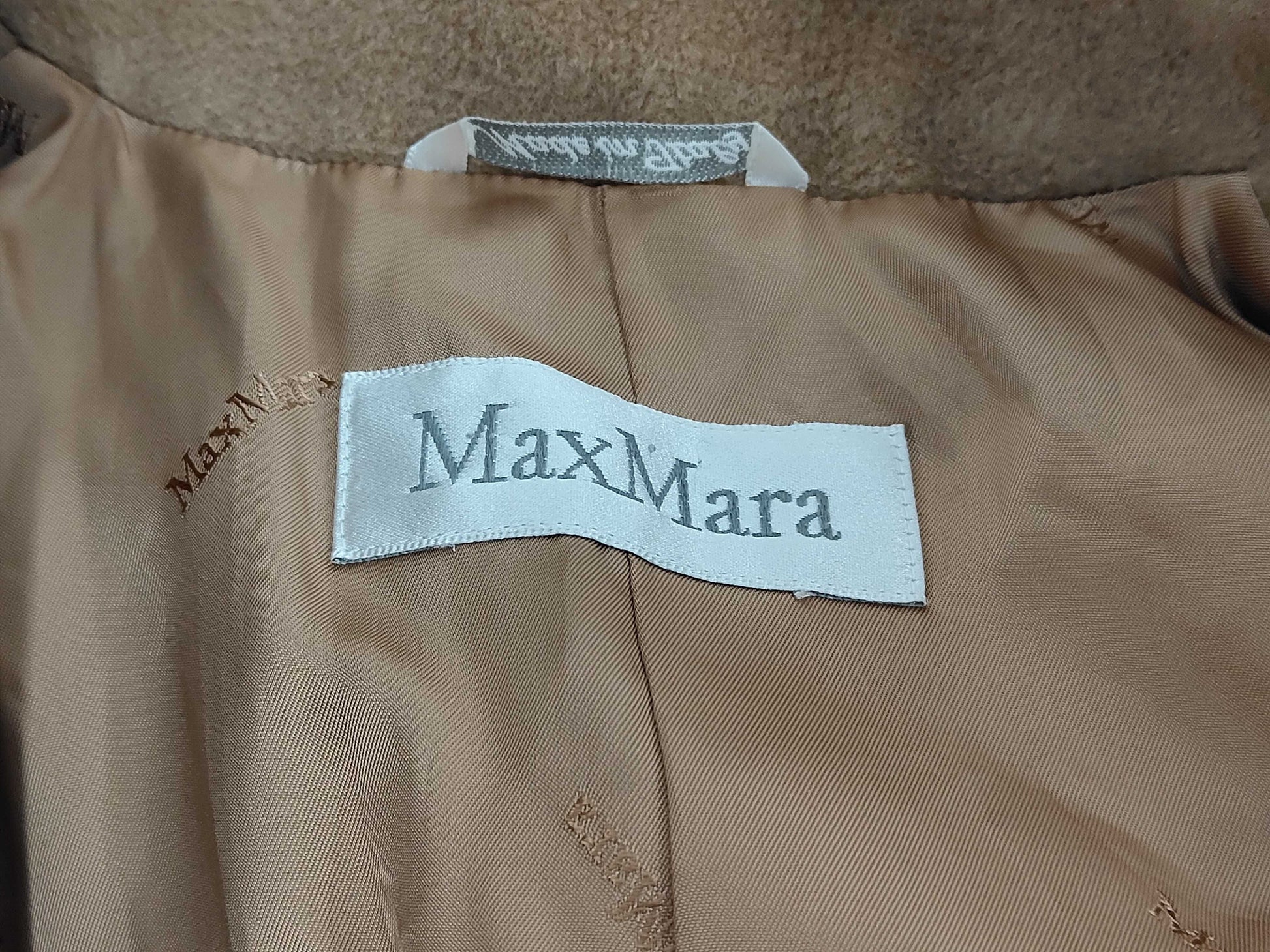 MaxMara Brand Apparel MaxMara MaxMara Long Coat Camel Cashmere Blend Size 40 Coat Coat Coat