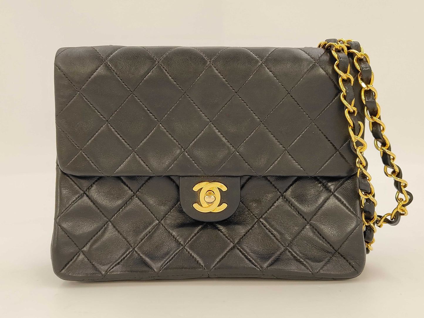 CHANEL 226813 Shoulder Bag