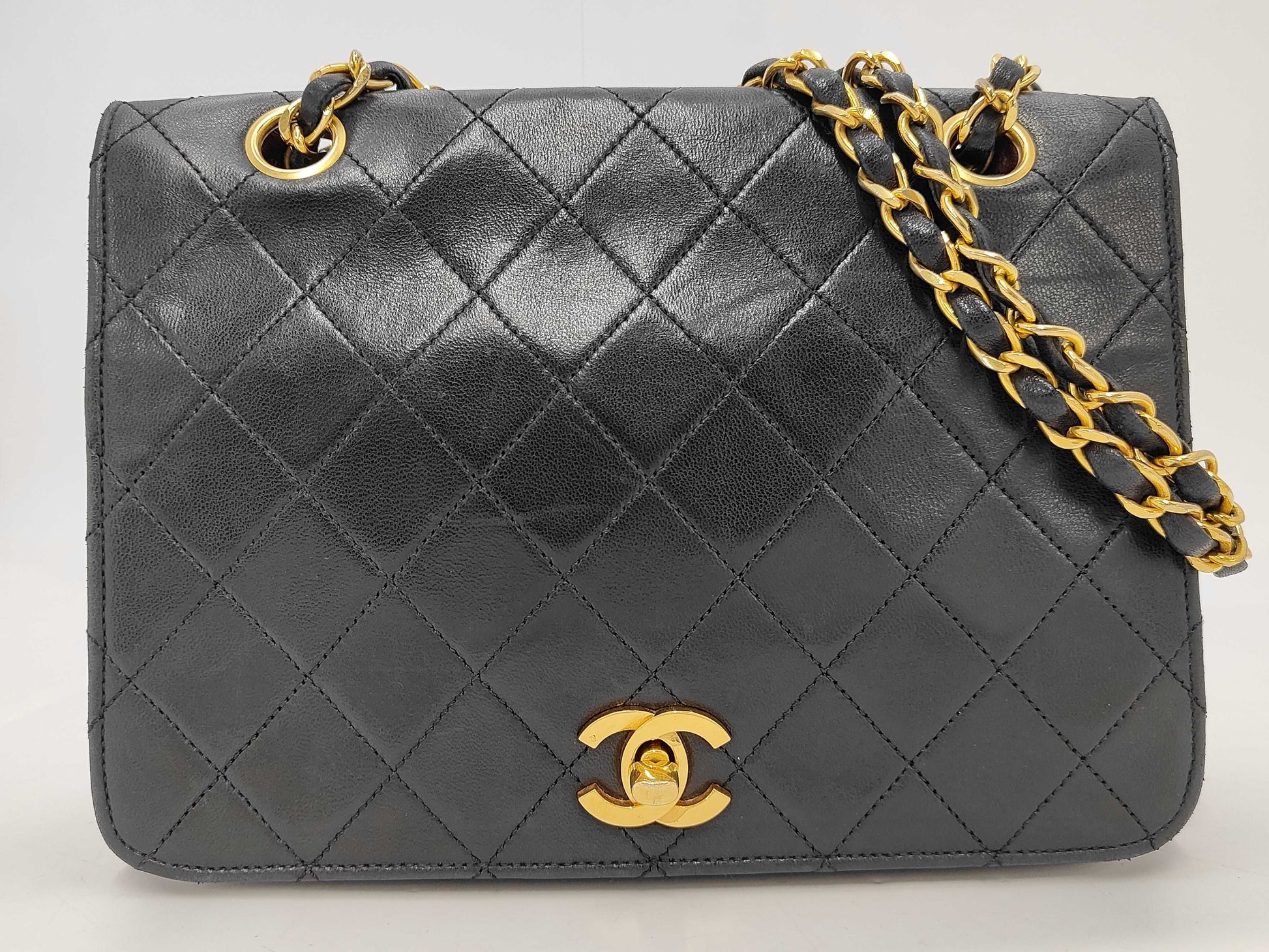 CHANEL 190437 Shoulder Bag