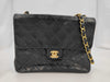 CHANEL shoulder bag