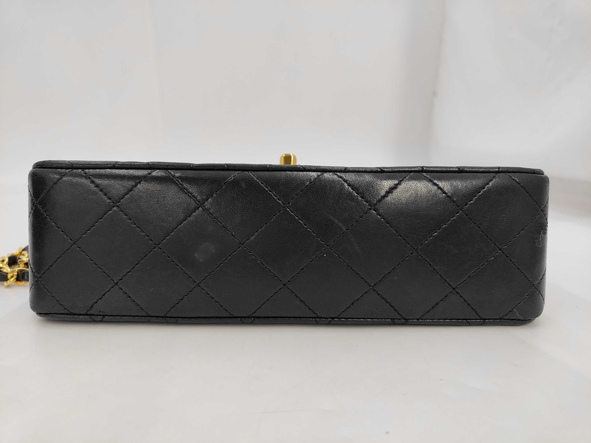 CHANEL 1221388 Shoulder Bag