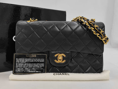 CHANEL 1221388 Shoulder Bag