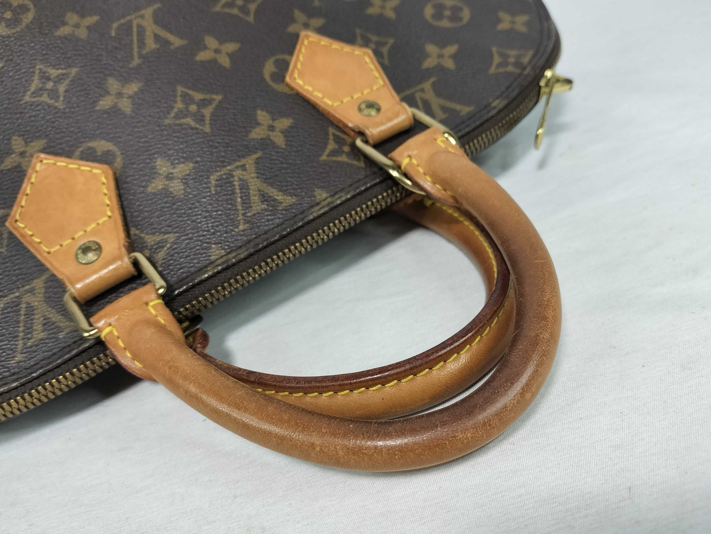 LOUIS VUITTON Monogram Handbag VI0955 Handbag