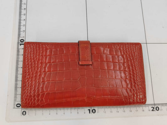 CHANEL Bearn folding wallet